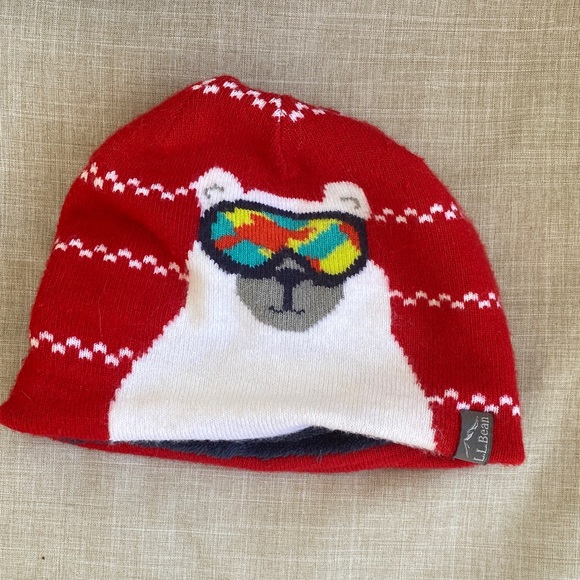 L.L. Bean Other - L.L. Bean Red and White Knit Beanie